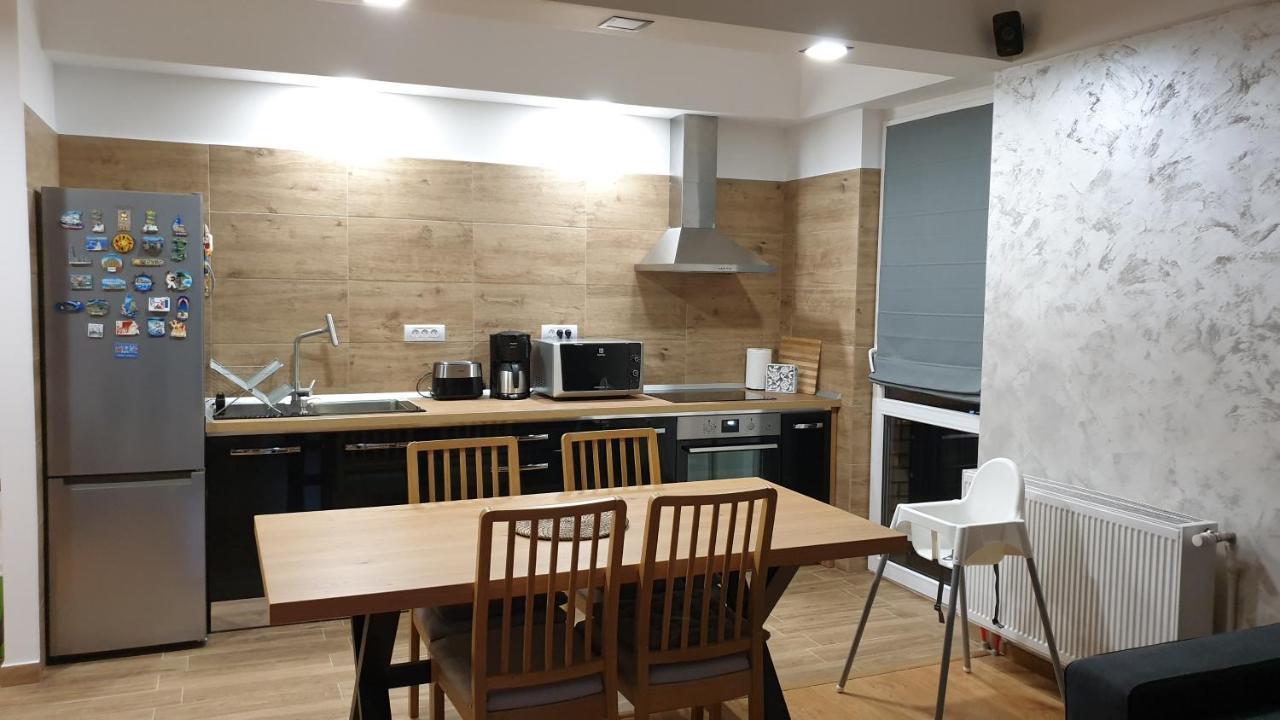 Criss Apartament Sinaia Eksteriør billede