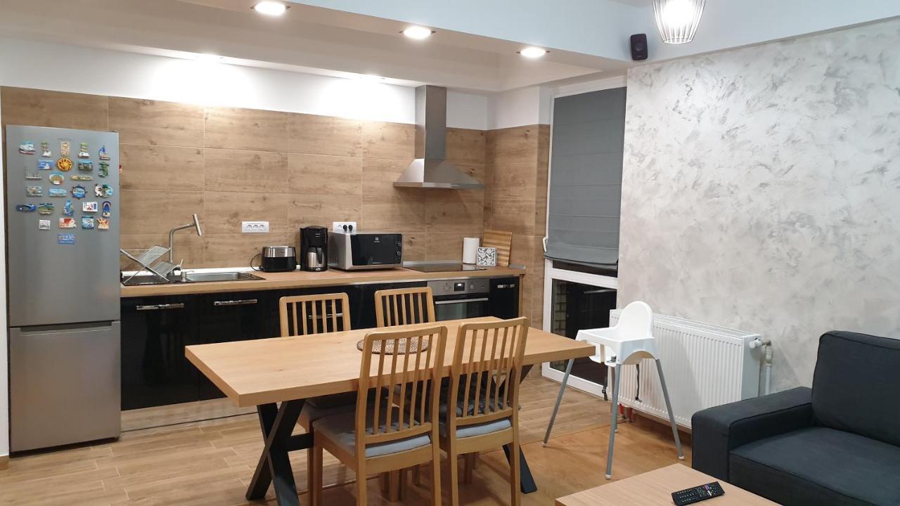 Criss Apartament Sinaia Eksteriør billede
