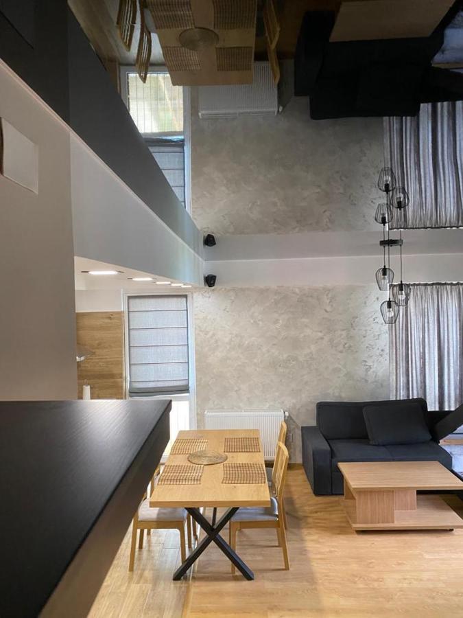 Criss Apartament Sinaia Eksteriør billede