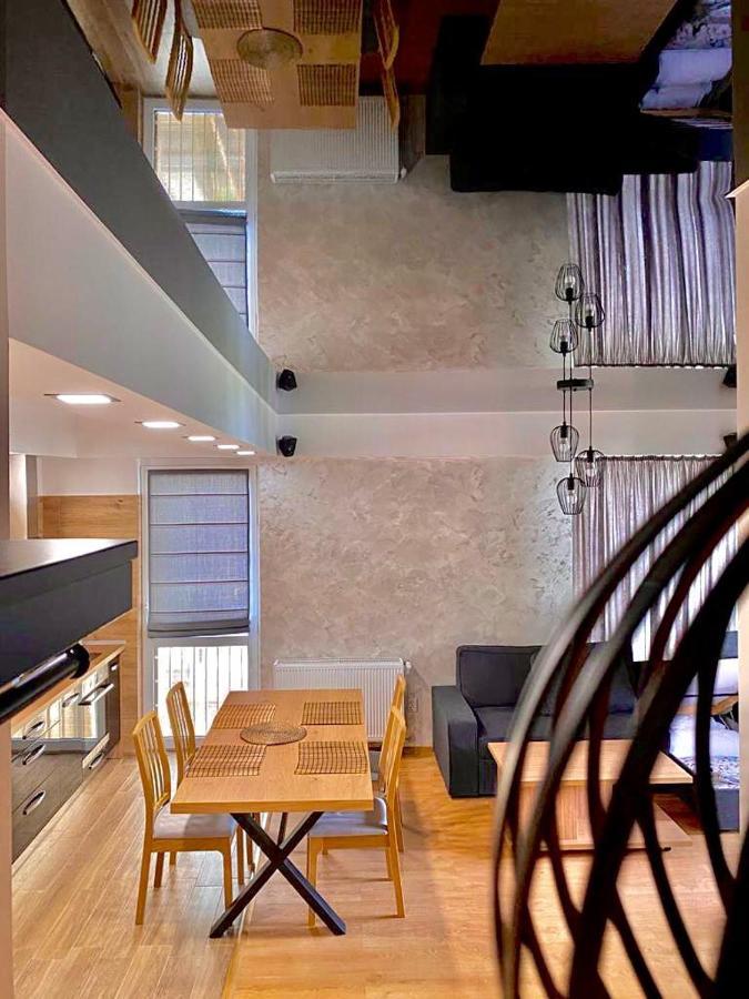 Criss Apartament Sinaia Eksteriør billede