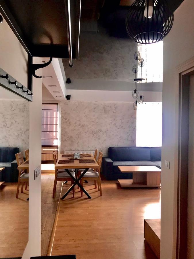Criss Apartament Sinaia Eksteriør billede